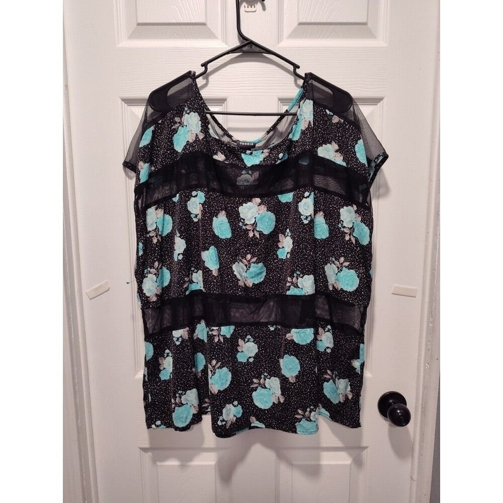 Torrid Women’s Plus Floral Lace Tunic Blouse‎ Top, Sz 4 Cottagecore Whimsycore